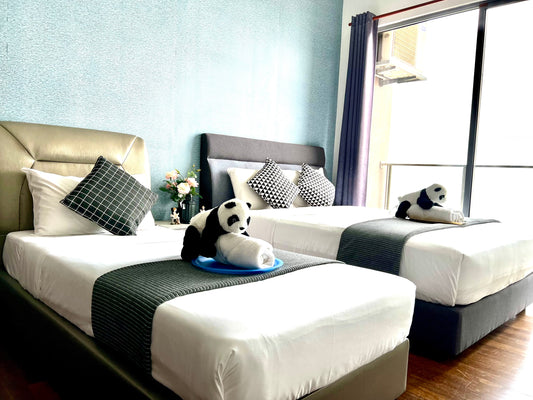 A33 Floor Studio Unit - 1 Queen Bed &amp; 1 Single Bed, City View, Silverscape Homestay, Melaka