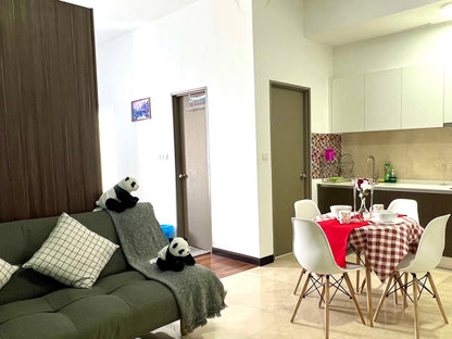 A33 Floor Studio Unit - 1 Queen Bed &amp; 1 Single Bed, City View, Silverscape Homestay, Melaka