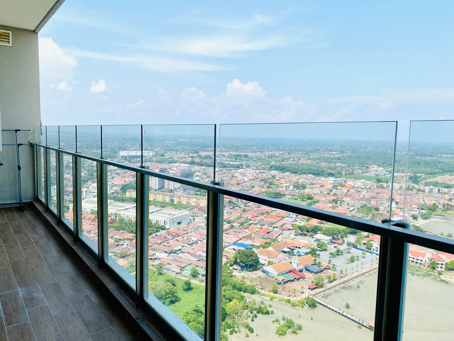 A31 Floor - 3-Bedroom Sea View Apartment at Silverscape, Melaka